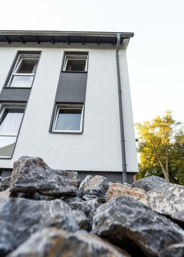Haus Am Park - Ihr Gaestehaus In Velbert Ngoại thất bức ảnh